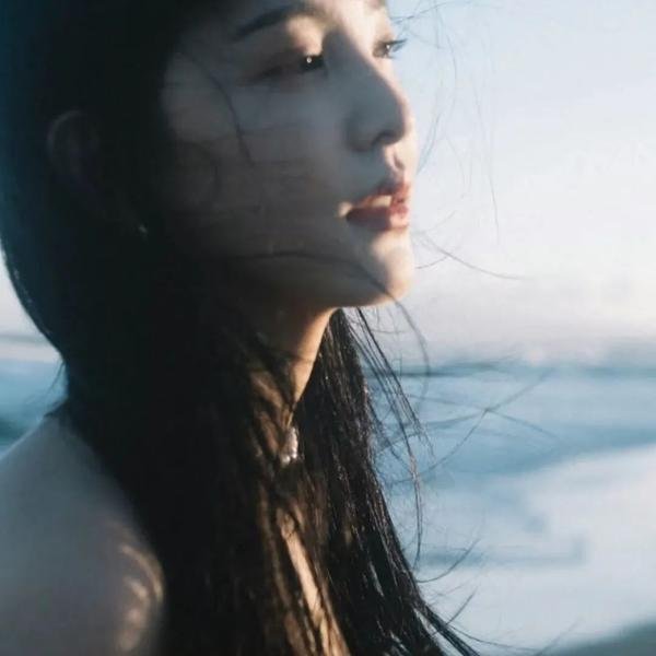 纸之月